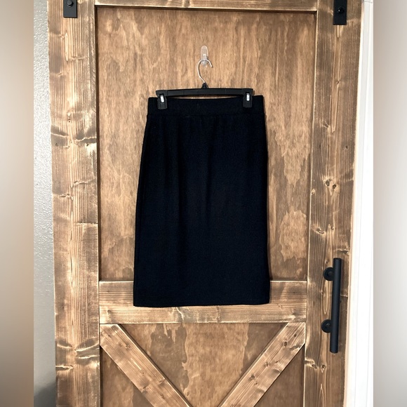 Sold - Picture 2 of 4